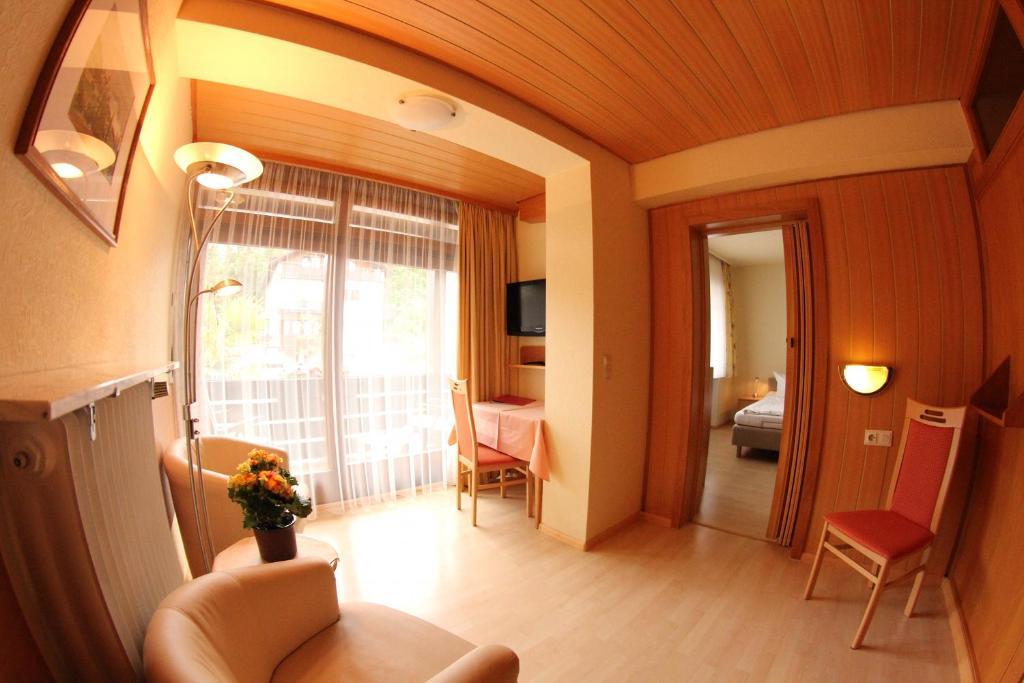 Hotel Schmid บัดเบลลิงเงน ห้อง รูปภาพ