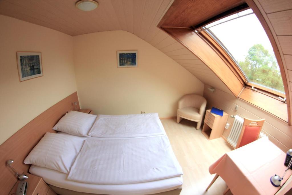Hotel Schmid บัดเบลลิงเงน ห้อง รูปภาพ